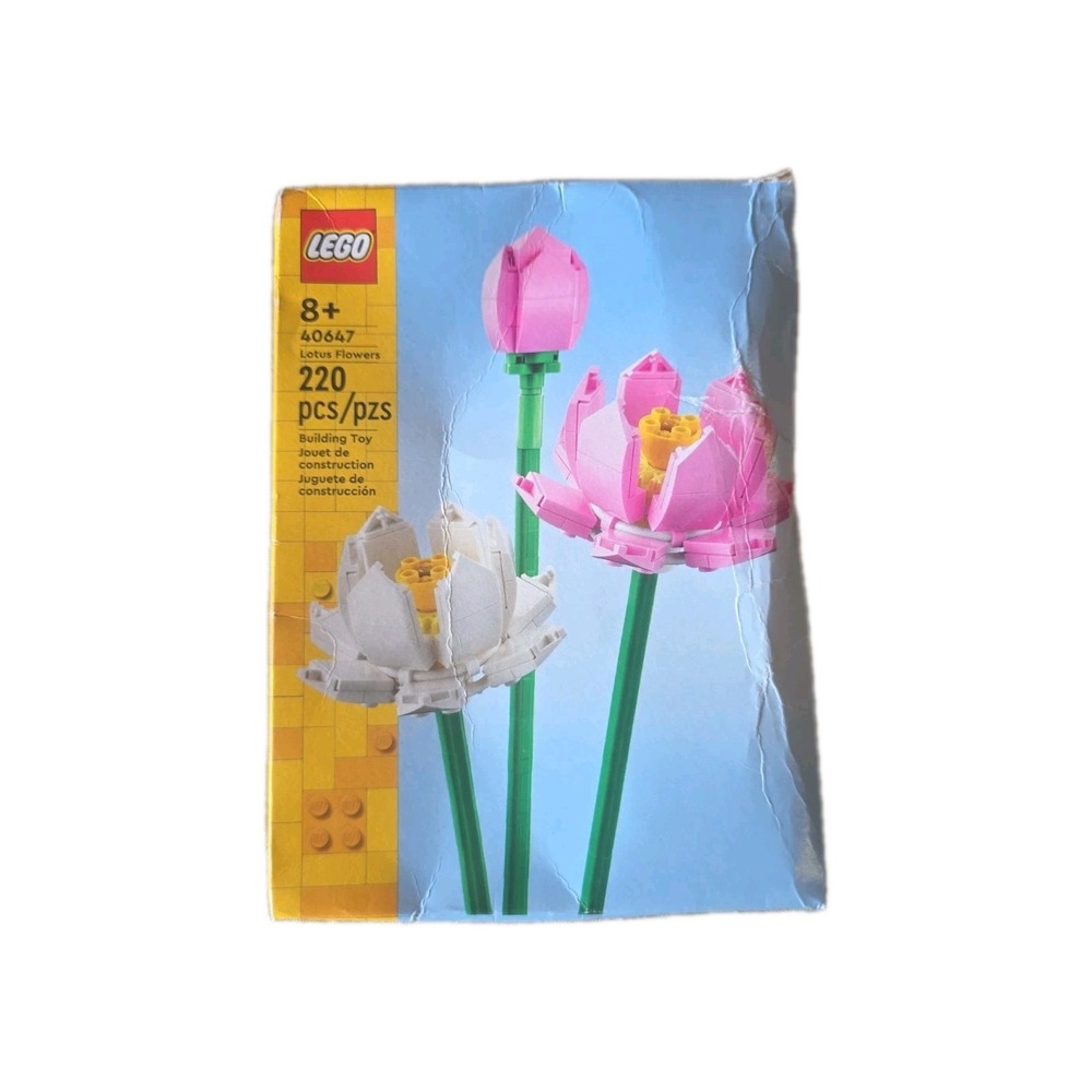 LEGO Botanicals: Lotus Flowers (40647) *Damaged Box*
